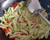 Foto langkah ke 5 dari resep Tumis Labu Siam.