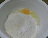 A picture of step 2 of Sweet Indonesian Pancake.