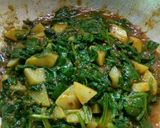 A picture of step 3 of Palak Aloo ki Sabji.