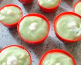 Foto langkah ke 6 dari resep Khanom Leum Kleun Matcha.