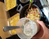 A picture of step 4 of Chicken and Leek pasta bake.