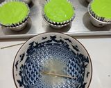 Foto langkah ke 3 dari resep Bolu Kukus Mekar Semangka.