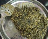 मिक्स काले तिल के लड्डू (mix kale til ke laddu recipe in hindi) रेसिपी चरण 3 फोटो