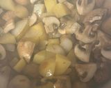 Foto del paso 3 de la receta Crema de Portobello y Patata al Jengibre !!!!