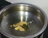 A picture of step 3 of Murg Paanwaala.
