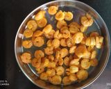 A picture of step 2 of Chilli Garlic PRAWNS.