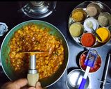 A picture of step 6 of Punjabi Choley Kulche.