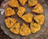 વેજ ચીઝી કટલેસ (Veg Cheesy Cutlet Recipe In Gujarati) રેસીપી સ્ટેપ3ફોટો