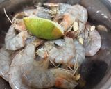 Foto langkah ke 1 dari resep Udang Cabe Garam.