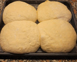 Foto del paso 3 de la receta: Pan casero, relleno de jamón y queso 🙃