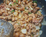 Foto del paso 3 de la receta: Quesadilla integral de chili con carne, aguacate y mozzarella 🥑