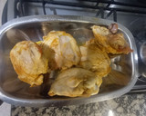 Foto del paso 2 de la receta: Muslistos de Pollo a la Mostaza con Arroz Amarillo