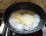 A picture of step 7 of Rice and Vegetable Donuts.