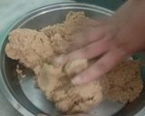 मोठे आटे के लड्डू (Moth aate ke ladoo recipe in hindi) रेसिपी चरण 1 फोटो