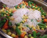 Foto del paso 3 de la receta: Paella de carne posta rosada