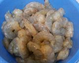 A picture of step 3 of Zesty Shrimp Scampi.