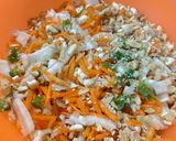Foto del passaggio 4 della ricetta #650 Insalata di finocchi, carote e frutta secca 🥕🥜🥗