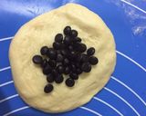 Foto langkah ke 7 dari resep Roti Manis Empuk tanpa ulen/ setengah kalis.