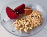 Hình bước làm 1 của món Sữa YẾN MẠCH mix củ dền & hạt điều