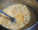Foto langkah ke 2 dari resep Telur Ayam Enoki.