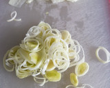 Foto del paso 2 de la receta: Ensalada templada de lentejas beluga