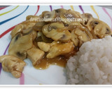 Foto del paso 6 de la receta: Pollo con champiñones en salsa de soja
