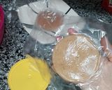صورة لخطوة 3 من وصفة برجر الدجاج 😋