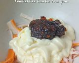 Foto langkah ke 7 dari resep Bread Pocket Seafood Tom Yum.