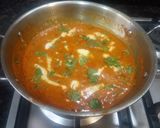 A picture of step 3 of Muttor butter panner masala.