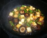 Foto del paso 9 de la receta Tofu con setas shiitake y espárragos trigueros en salsa de soja