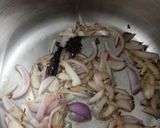 A picture of step 2 of Kerela style vegetable pulao.