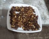 A picture of step 4 of Dry fruits ladoo.