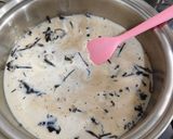 Foto langkah ke 4 dari resep Roasted Milk Tea with Coconut Jelly.