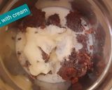 A picture of step 2 of Red velvet chocolate Cake shake.