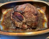 Foto del paso 4 de la receta: Bondiola de cerdo con reducción de Malbec y fritas