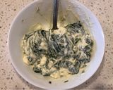 A picture of step 3 of Creamy Spinach Roll.