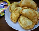 Foto langkah ke 12 dari resep Pastel Isi Kentang, Wortel dan Daging Cincang.