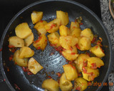 Foto del paso 4 de la receta: Estofado de patatas y costillas