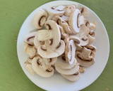 Foto del paso 1 de la receta: Solomillo strogonoff fácil