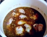 Foto del paso 8 de la receta: Pollo en salsa primavera con cebolletas, puerros y nabos
