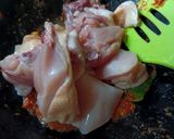 Foto langkah ke 2 dari resep Ungkep Ayam Tinoransak.