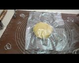 Foto langkah ke 6 dari resep Salted egg yolk cookies.