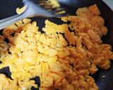 A picture of step 1 of Egg fried rice.