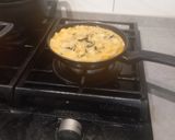 Foto del paso 8 de la receta: Tortilla de calabacín con patatas