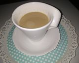 صورة لخطوة 2 من وصفة قهوة ☕ حليب عالسريع