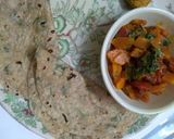 કોથમીર લસણ અને મિક્સ હર્બ રોટી (Kothmir Lasan Mix Herbs Roti Recipe In Gujarati) રેસીપી સ્ટેપ7ફોટો