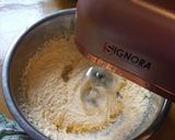 Foto langkah ke 1 dari resep Coffee cream Cake.