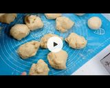 Foto langkah ke 4 dari resep Roti sosis.