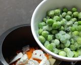 A picture of step 8 of Healthy Mixed Veg Khichdi.