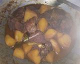 Foto langkah ke 3 dari resep Semur Daging & Kentang.